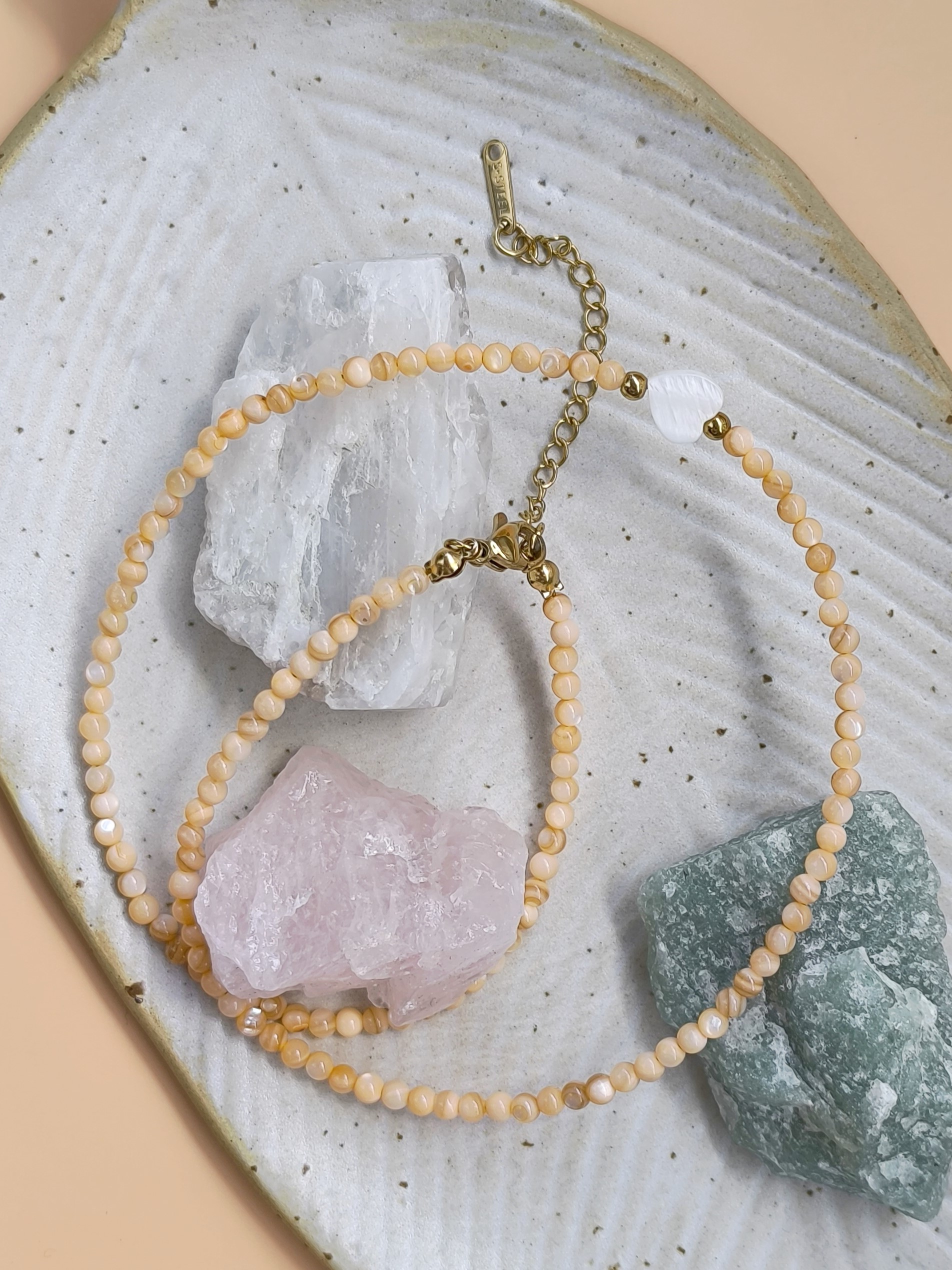 Verižica "Mother of pearl" - slika 3